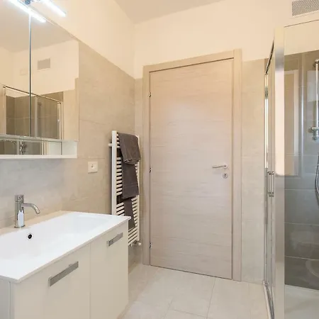 Hills | Lakeview Lejlighed Baveno