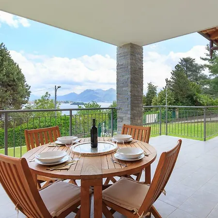 Hills | Lakeview * Baveno