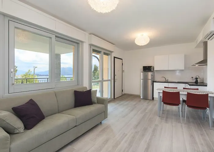 Apartment Hills | Lakeview Baveno